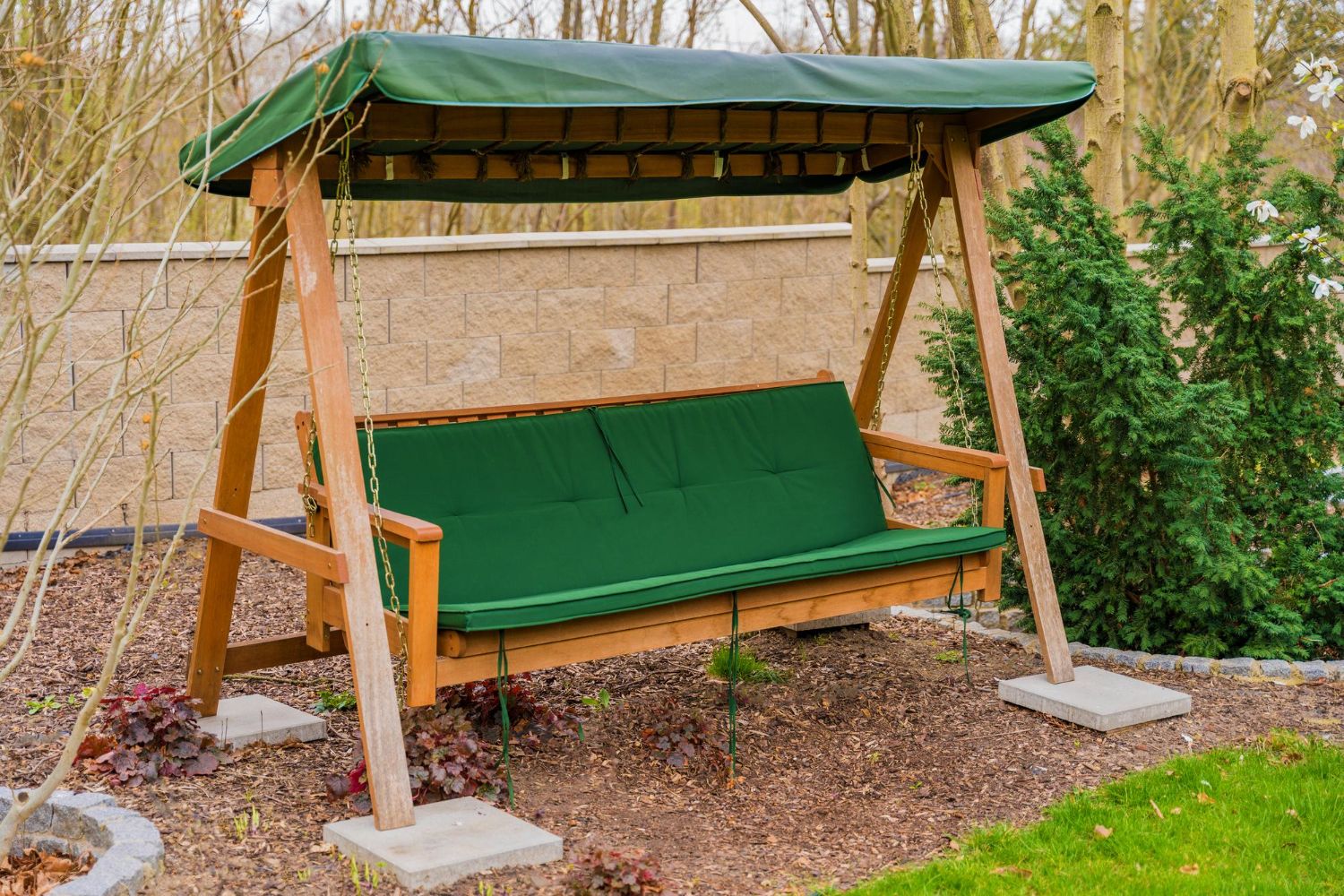 balansoar-gradina-din-lemn