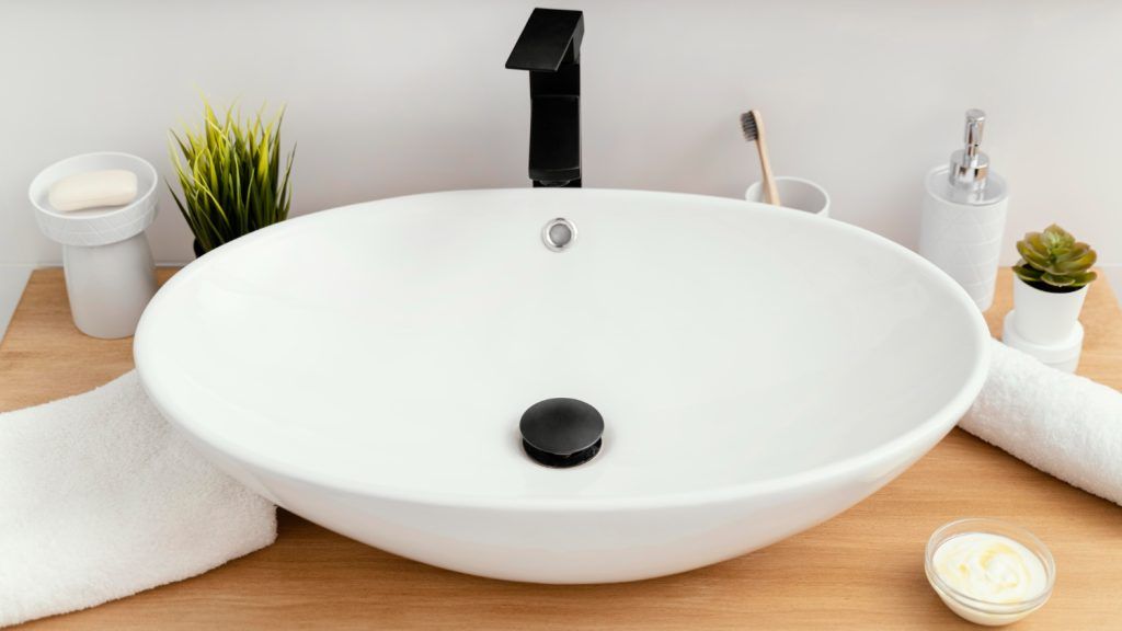 mobilier-baie-cu-lavoar-pe-blat-4